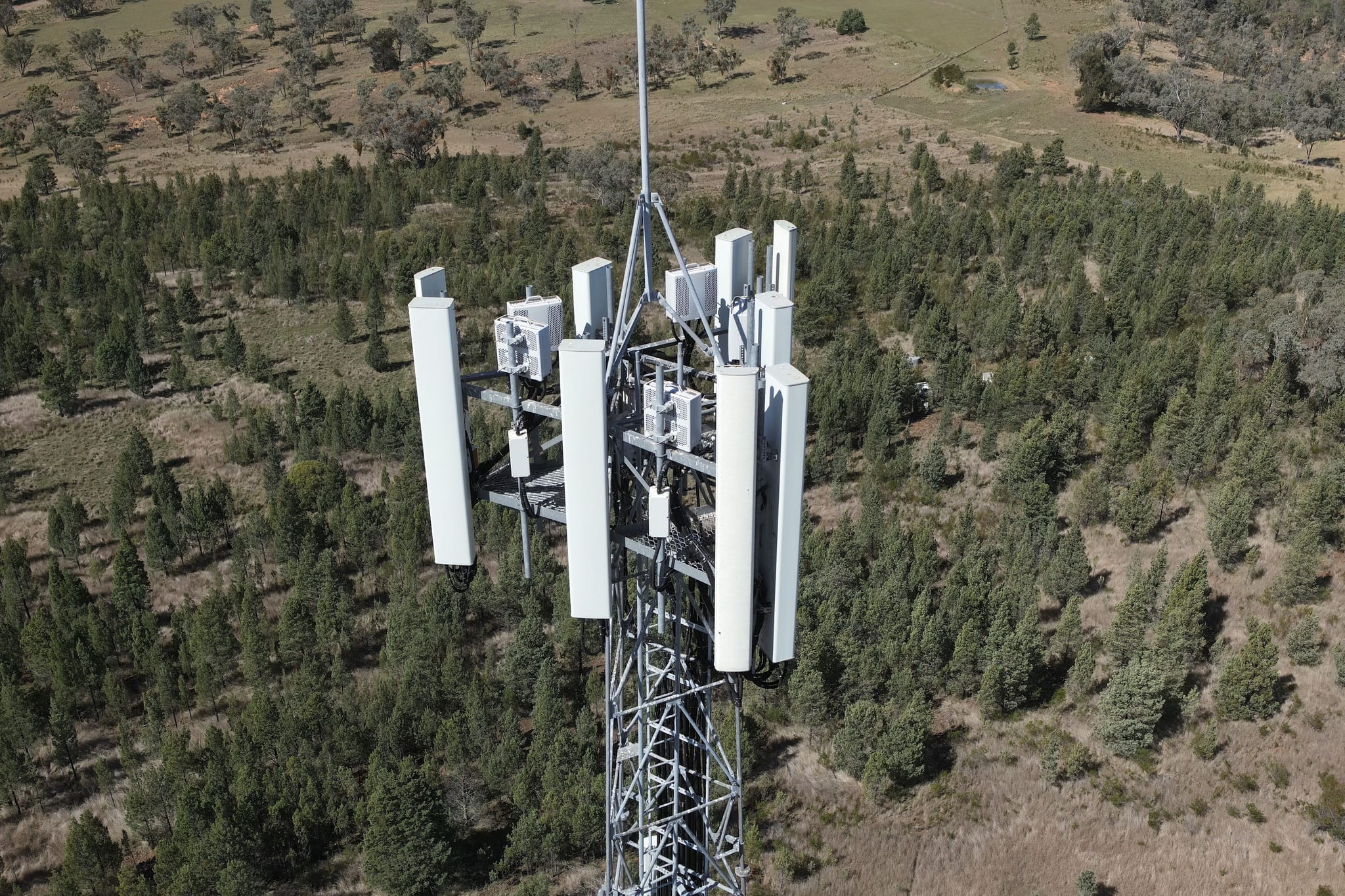 Antenna Headframes & Mounts