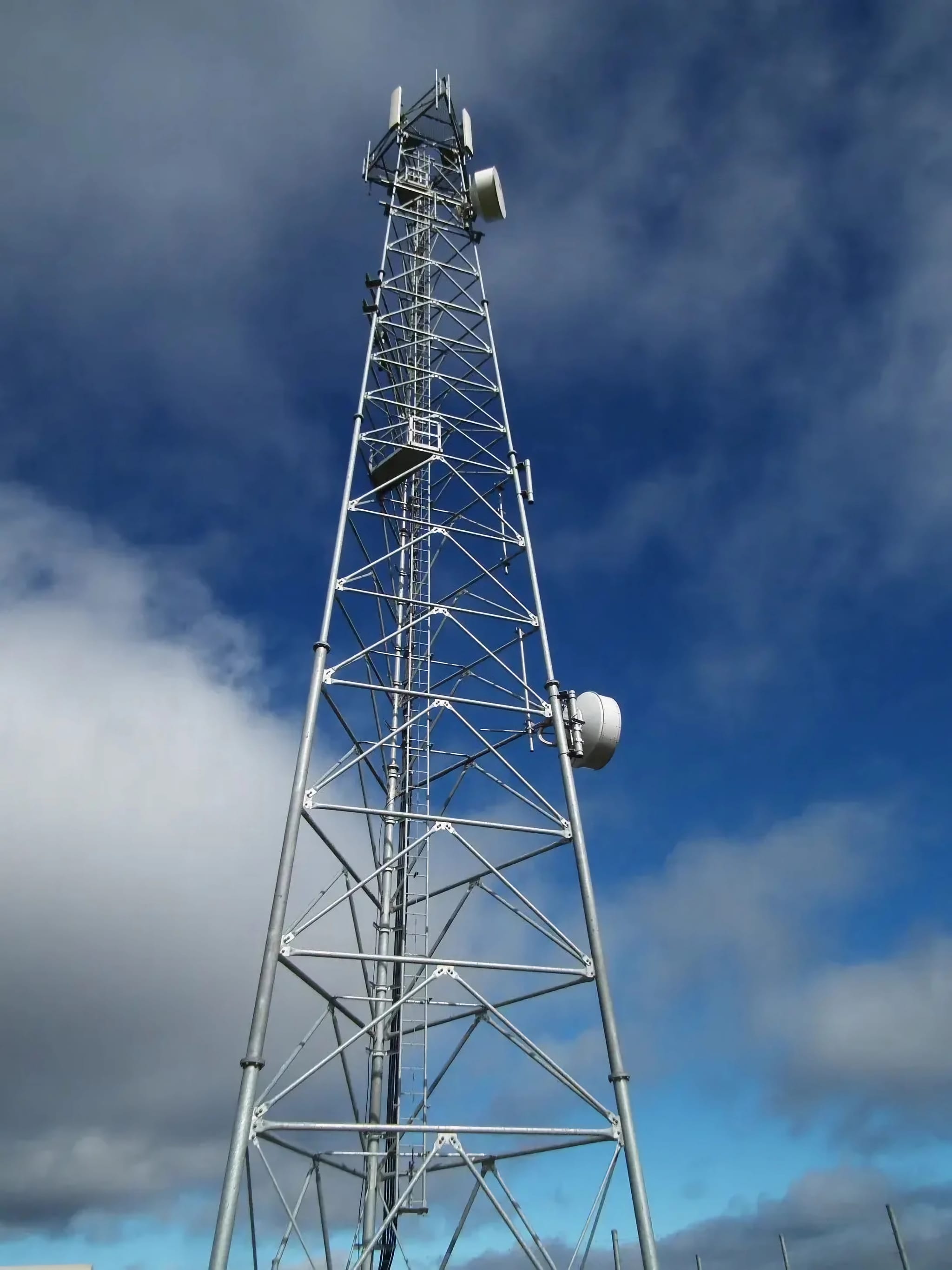 RT53: Medium-Duty Tower